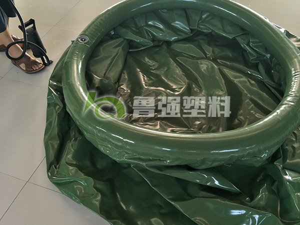 軍綠儲水罐